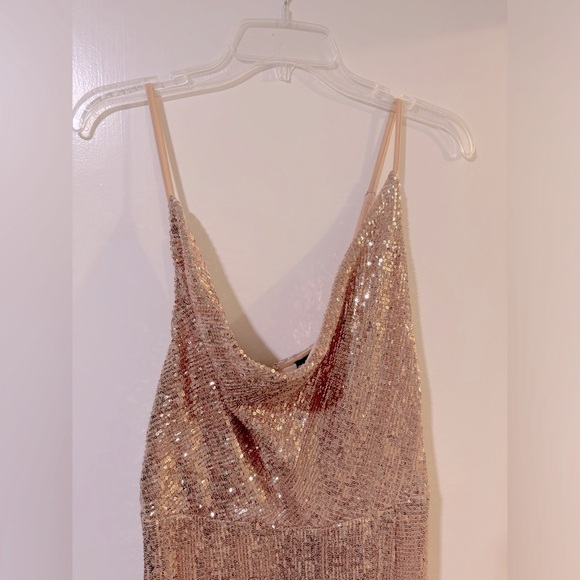 NWT sequin gown size large scoop neck spaghetti strap - Picture 4 of 11